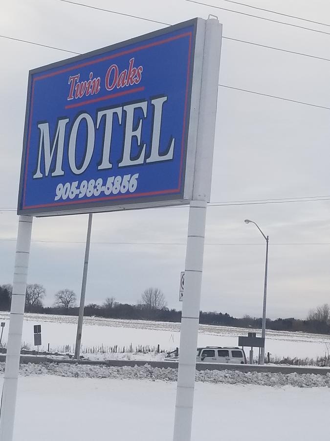 Twin Oaks Motel Orono Buitenkant foto